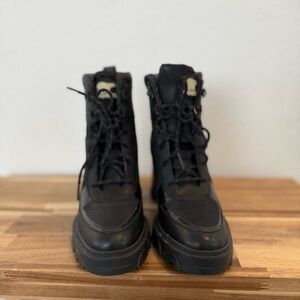 SOREL- Women’s Waterproof Bret Heel Lace Up Boots